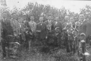 erstes offizielles Musikfoto